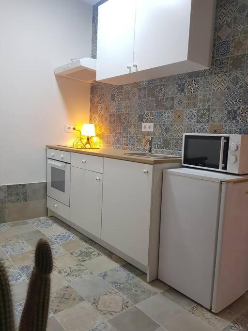 B Reform Netflix Parking Segun Disponibilidad Sevilha Exterior foto